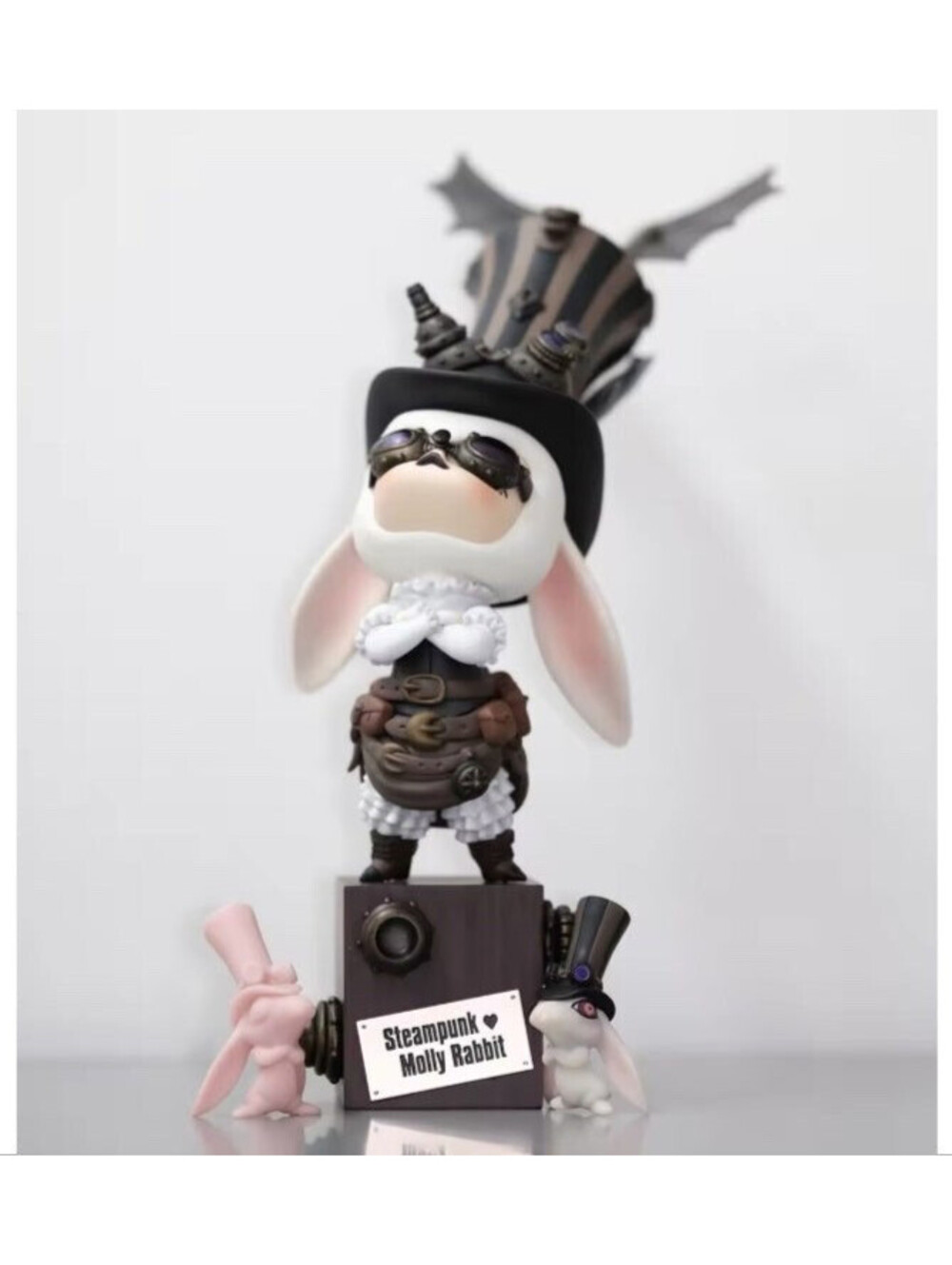 MOLLY Steampunk Molly Rabbit 2023 Pop Mart Limited Edition NEW Sealed Box